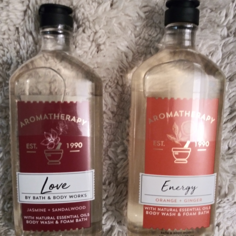 Bath and Body Works Aromatherapy Foam Baths (2)